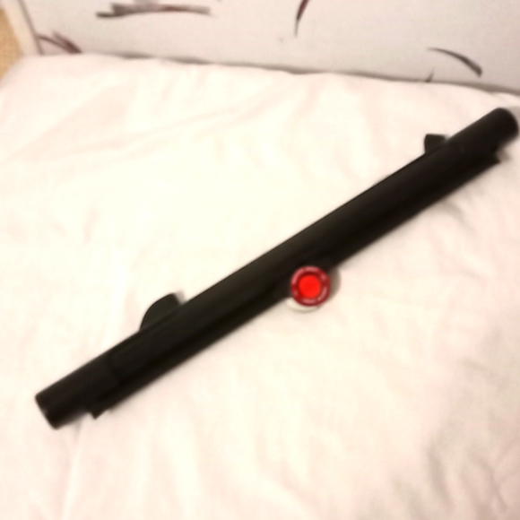 Price Drop!!!!!!! Get it B4 it's Gone Sun Block retractable mesh shade - Picture 2 of 4